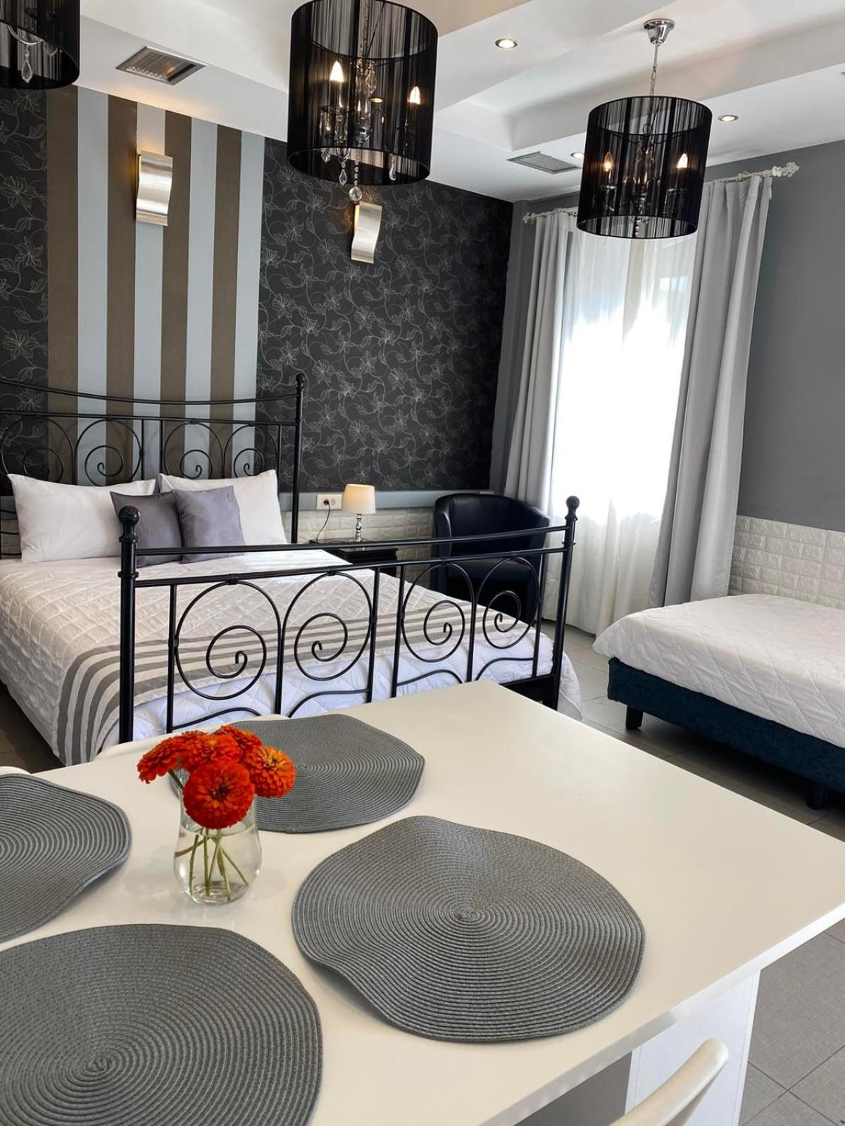 Apollonio Upper View Suites Corinth Eksteriør bilde